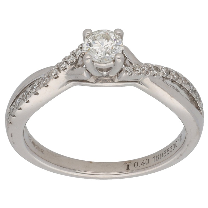 18ct White Gold 0.35ct Diamond Solitaire Ring With Accent Stones Size N