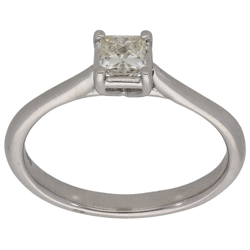 18ct White Gold 0.30ct Diamond Solitaire Ring Size P
