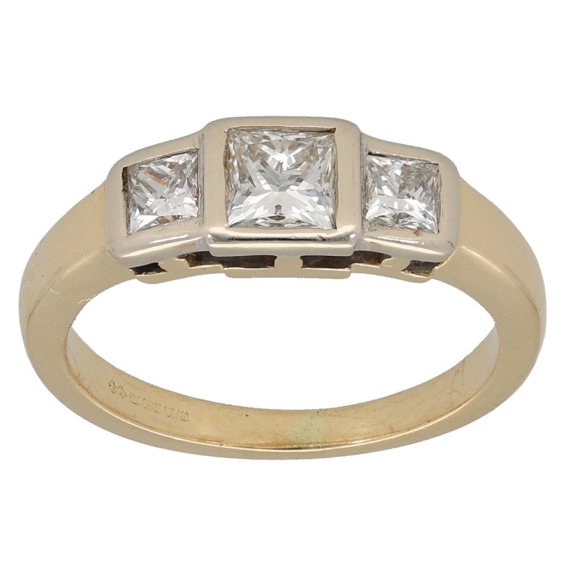 18ct Gold 0.75ct Diamond Trilogy Ring Size K