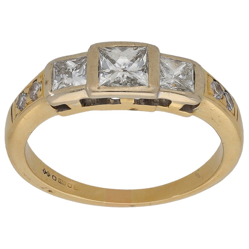 18ct Gold 0.78ct Diamond Dress/Cocktail Ring Size K