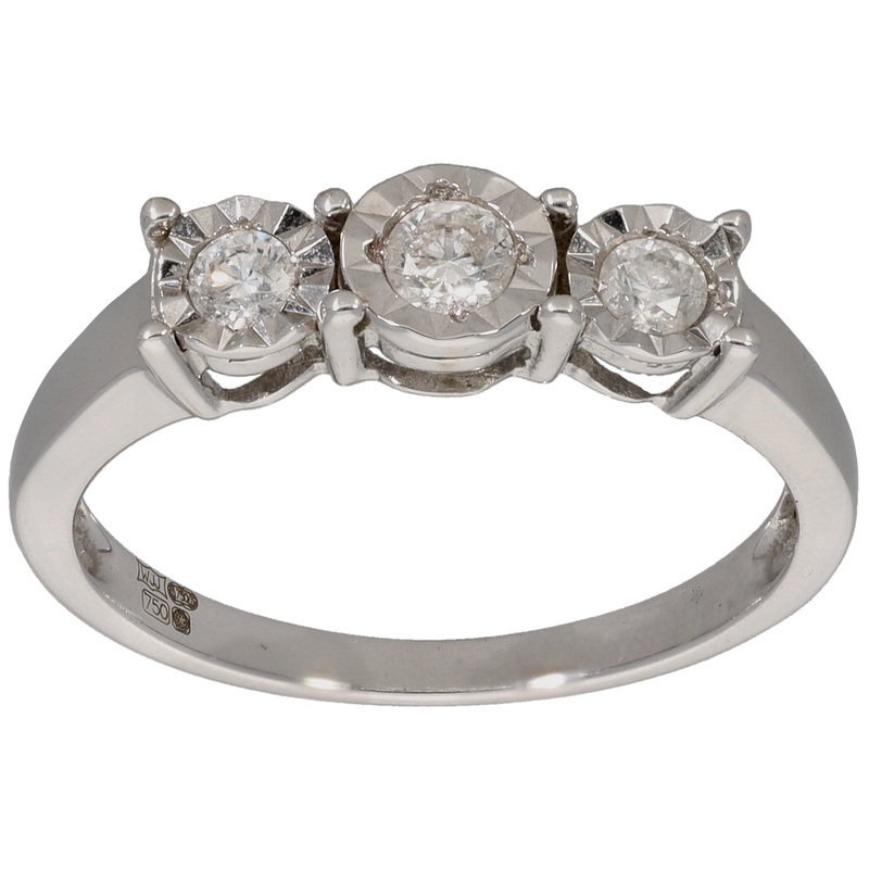 18ct White Gold 0.25ct Diamond Trilogy Ring Size P