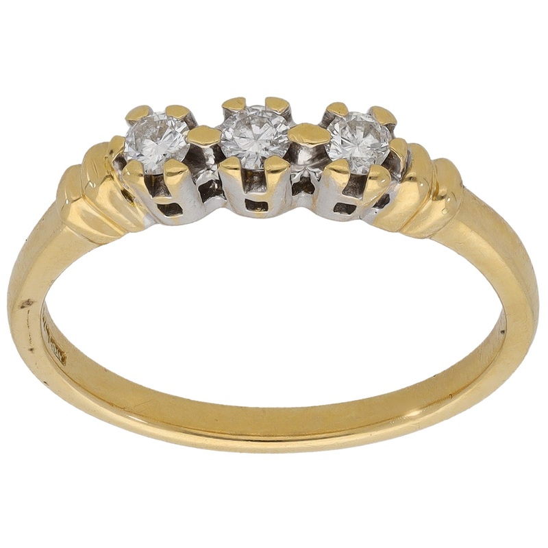 18ct Gold 0.21ct Diamond Trilogy Ring Size P