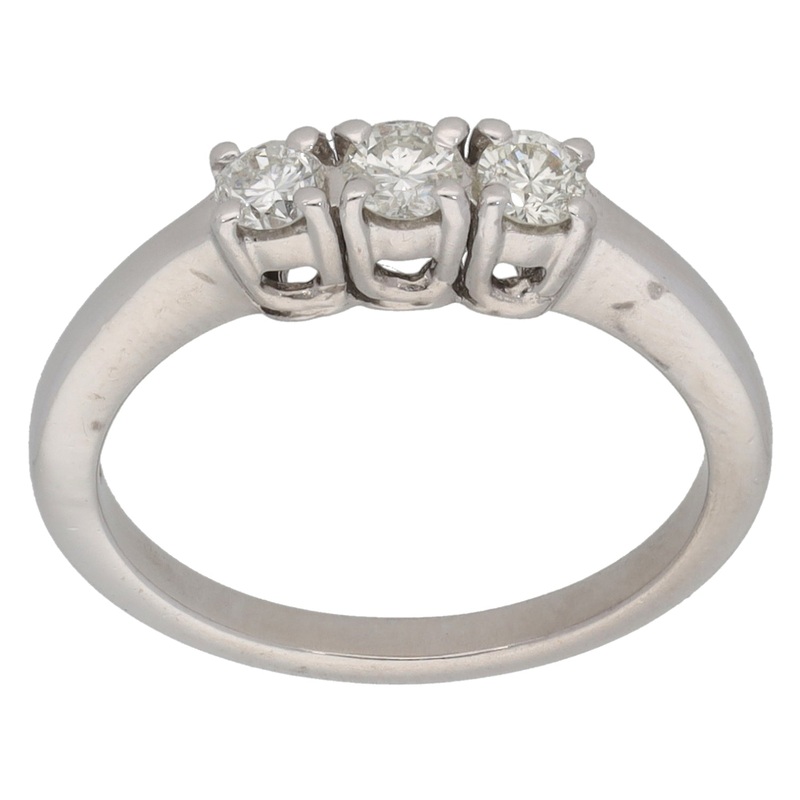 18ct White Gold 0.33ct Diamond Trilogy Ring Size M