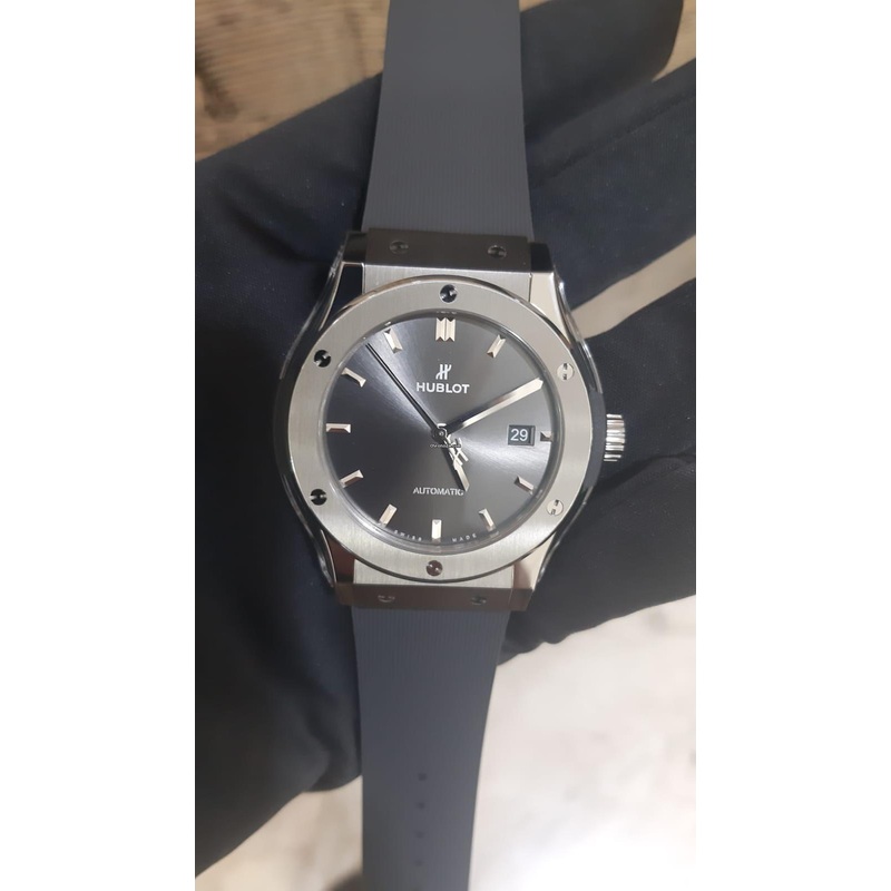 Hublot Classic Fusion Racing Grey 542.NX.7071.RX